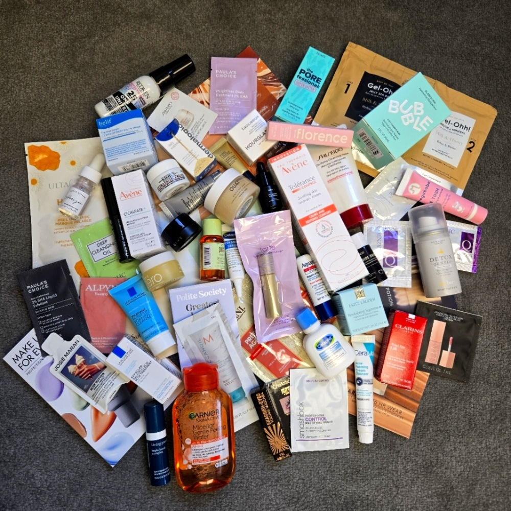 Mystery Box - Variety of Skincare and Beauty Sample Products